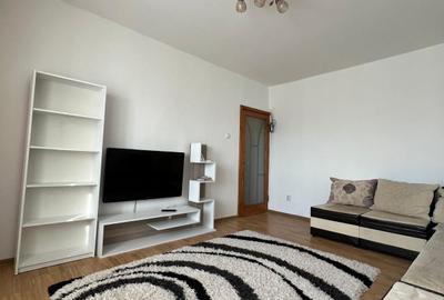 Apartament cu 3 camere decomandat, mobilat în Gară