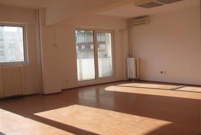 Birou, de 37 mp, în Calea Călărașilor - 6