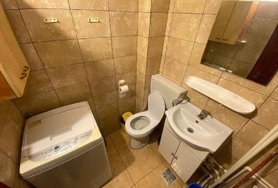 Garsonieră decomandată în CET - 5