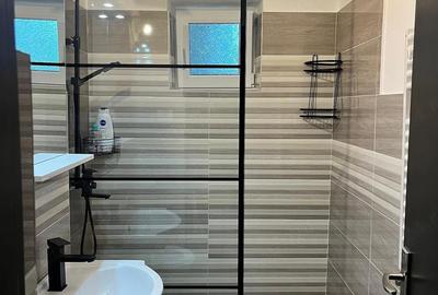 Apartament cu 3 camere decomandat în Gară