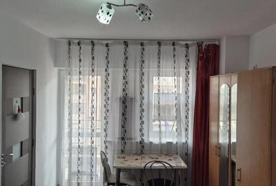 Garsonieră decomandată în Splaiul Unirii - 2