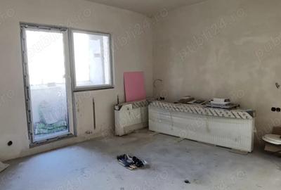 Apartament cu 3 camere decomandat în Central - 3
