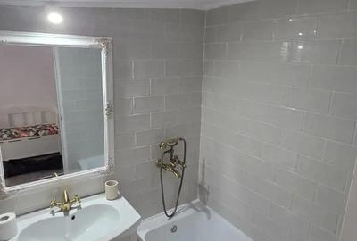 Casă cu 4 camere cu Teren 575 Mp în Viile Noi