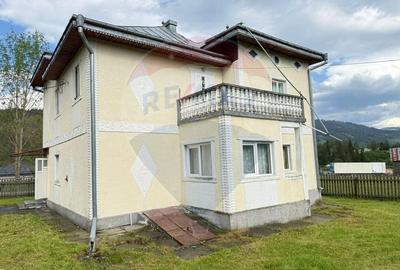 Casă individuală cu 5 camere cu Teren 1056 Mp în Șaru Dornei - 1