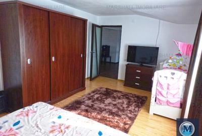 Casă cu 5 camere cu Garaj în Strejnicu - 15