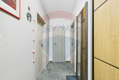 Apartament modern cu 2 camere de vanzare in zona 1 Mai - Ion Mihalache - 3