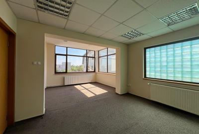 Casa 15 camere cu parcare mare + curte - Jiului - 15