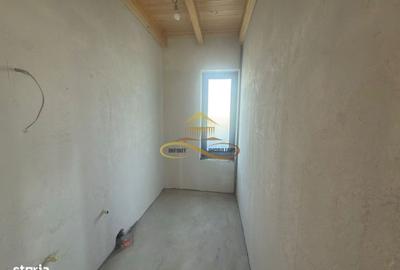 Casă cu 4 camere în Fântânele - 13