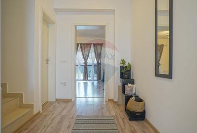 Casa mobilata si utilata in Sanpetru - 20