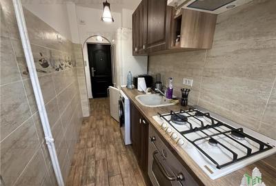 Apartament 2 camere cochet bloc reabilitat in Rahova - 3