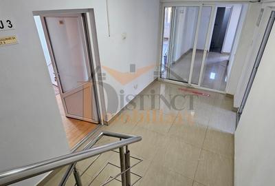 Birou, de 60 mp, în Centrul Civic - 1