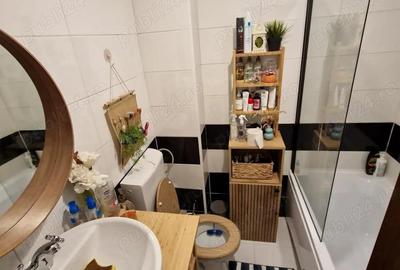 Metalurgiei Ap 3 camere gata de mutare Et 3 din 6 - 7