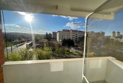 Apartament cu 2 camere decomandat în Central - 4