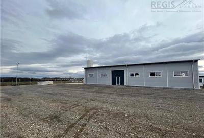 Spațiu comercial, de 300 mp, în Central - 4