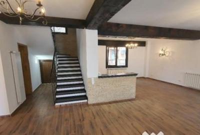 Vila in zona  Pipera 350 mp, teren 400, pretabila activitati educative, birou - 2