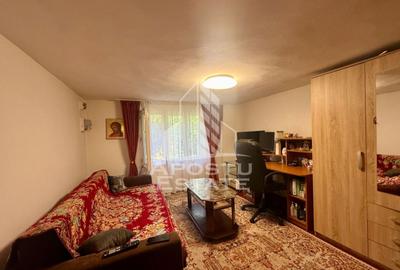 Casă individuală cu 3 camere cu Canalizare în Plopi - 3