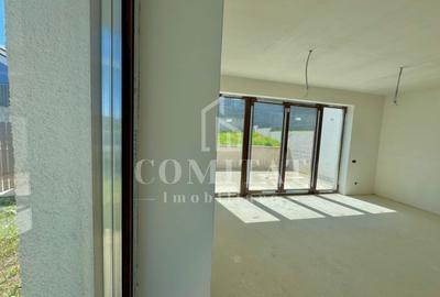 Duplex cu 4 camere cu Teren 260 Mp în Baciu - 2