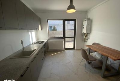Casă cu 4 camere cu Teren 200 Mp în Central - 11
