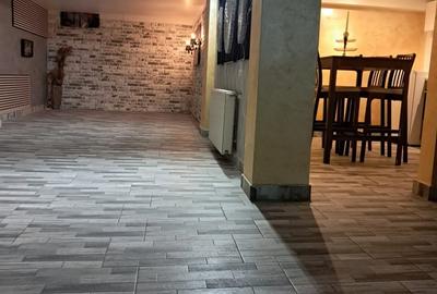 Casă individuală cu 12 camere cu Canalizare în P-ța Muncii - 2