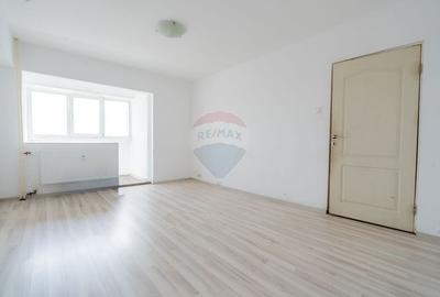 Apartament cu 3 camere decomandat în Pantelimon - 10