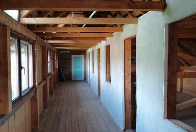 Vand casa (la tara) cu CF (parter+etaj) sau teren intravilan 800 mp cu CF - 9