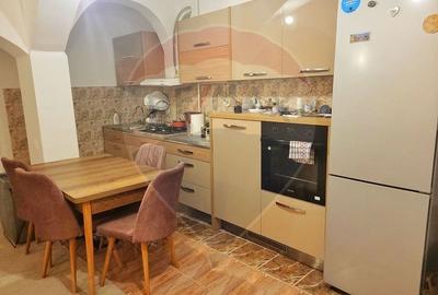 Casa cu 4 camere, terasa in inima Bucurestiului| Armeneasca Comision0 - 4