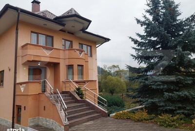 Casă cu 4 camere în Central - 15