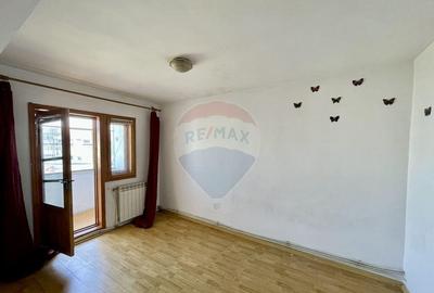 Apartament cu 3 camere de vanzare in zona Brailei - 6