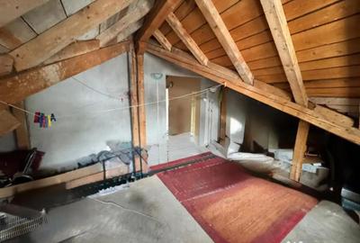 Casă cu 12 camere cu Teren 321 Mp în George Enescu - 17