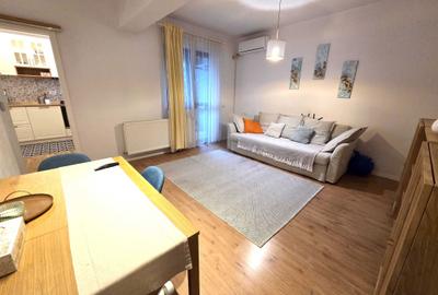 Apartament cu 2 camere decomandat în Fundeni