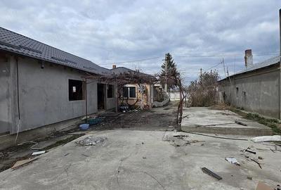 Casă cu 5 camere cu Teren 2074 Mp în Rubla - 2