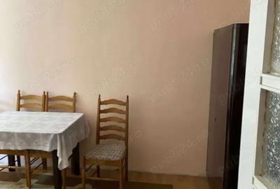 Apartament 3 camere de vanzare , decomandat , Carpati 1 , et. 2 , 53.000 euro neg. - 2