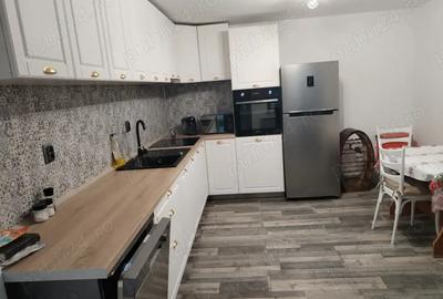 Se vinde casa renovata Tarlungeni, teren 550 m - 8