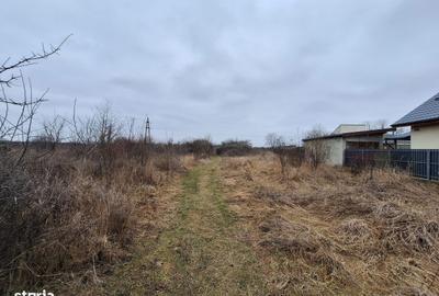 Teren de 300 mp, în Mărgineni - 2