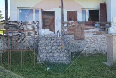 Hotel/Pensiune, de 1,650 mp, în Baia de Fier - 27