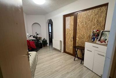 Apartament 3 camere metrou Iancului 82mp etaj 2 - 1