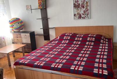 Garsonieră decomandată, mobilată în Rahova