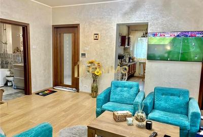 Duplex Ultracentral | 140 mp | ID : 1472 - 3