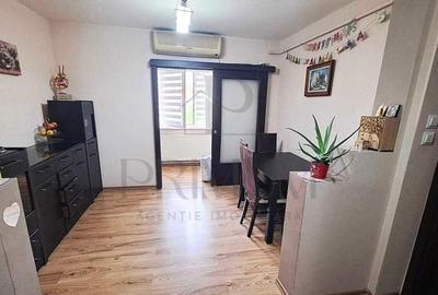 ARADULUI - BLOC IZOLAT - 3 camere - decomandat - centrala proprie - clima - 3