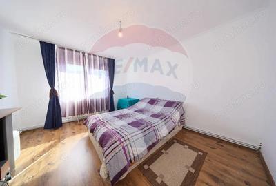Apartament spatios cu 2 camere de vanzare - 2