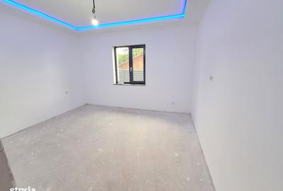 Casă cu 5 camere cu Teren 413 Mp în Hemeiuș - 10