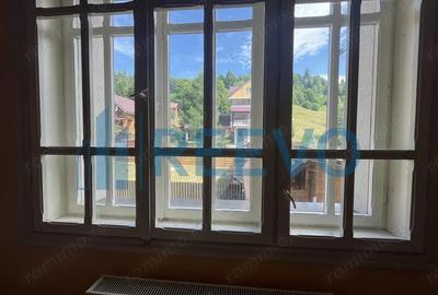 Casă cu 12 camere cu Teren 485 Mp în Bicaz - 1