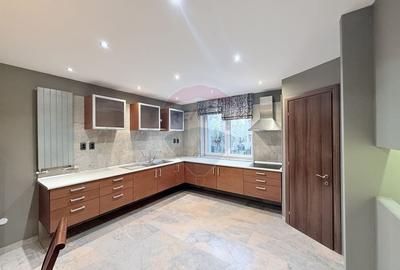 Casa / Vila de inchiriat in  Buna Ziua - 3