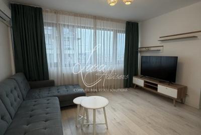Apartament cu 3 camere semidecomandat în Pipera