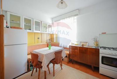 De vanzare - Apartament 4 camere decomandat - ultracentral zona Dacia - 12