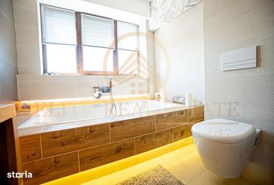 Apartament cu 3 camere în Palazu Mare