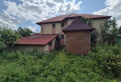 Casă cu 7 camere cu Garaj în Dârvari - 11