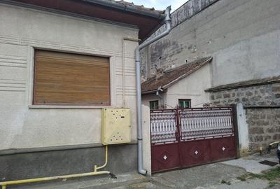 Casă cu 4 camere în Uroi - 5