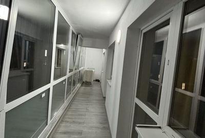De inchiriat apartament cu 3 camere , Rin Grand Vitan sector3 - 5