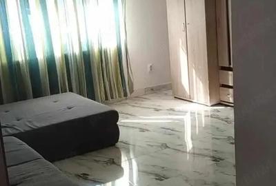 Casă cu Teren 720 Mp în Central - 7
